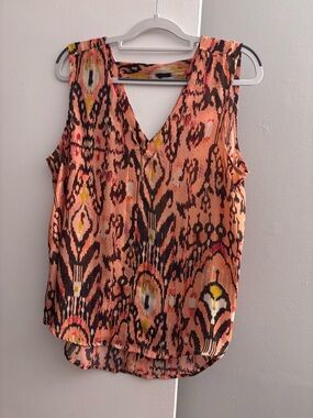 a.n.a Peach and Black Printed V-Neck Sleeveless Top